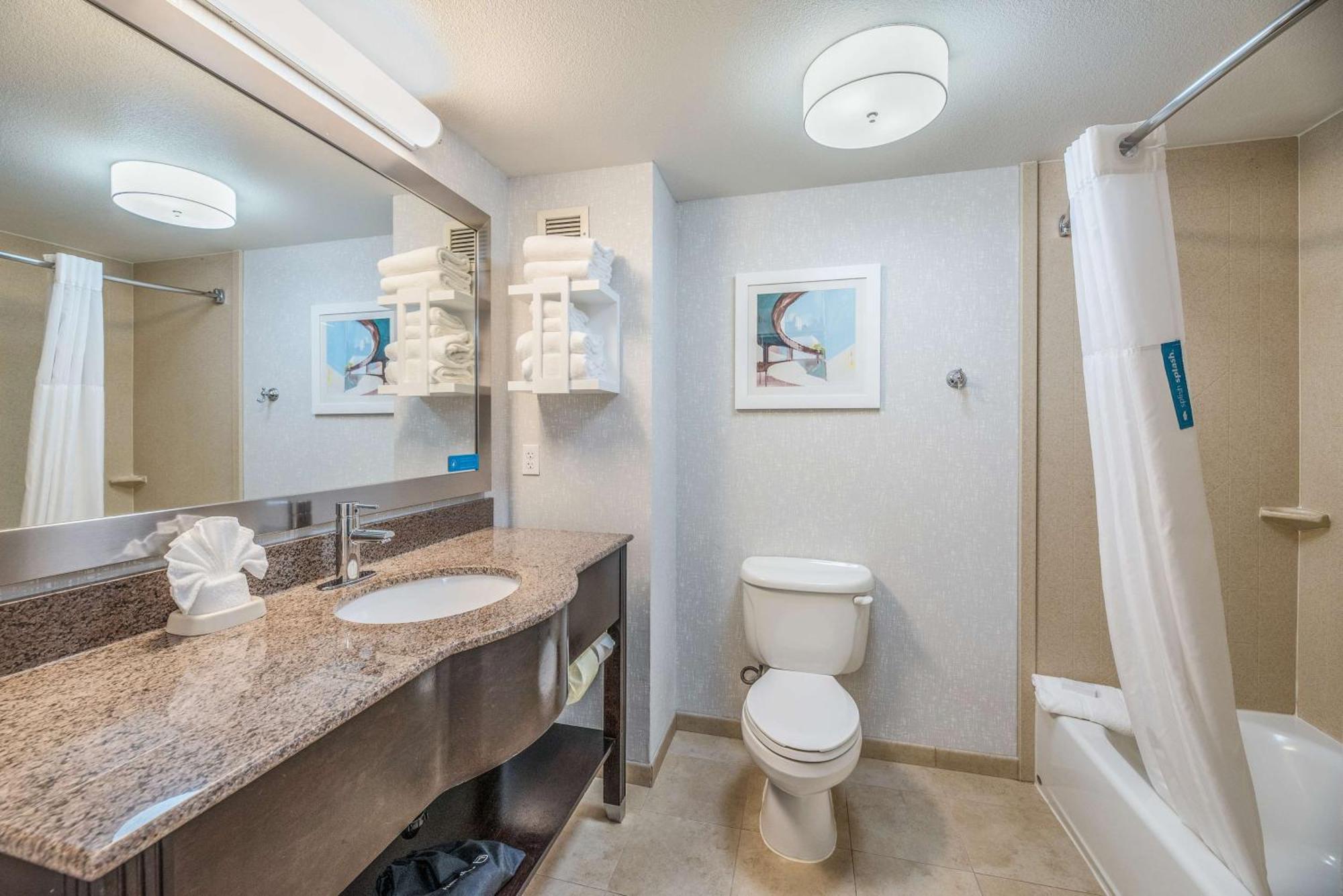 Hampton Inn Oakland-Hayward Eksteriør bilde