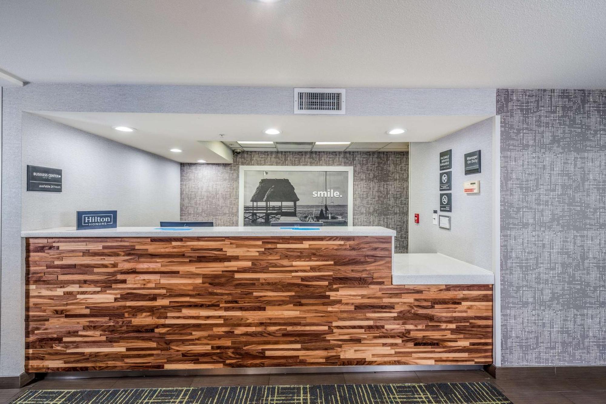 Hampton Inn Oakland-Hayward Eksteriør bilde