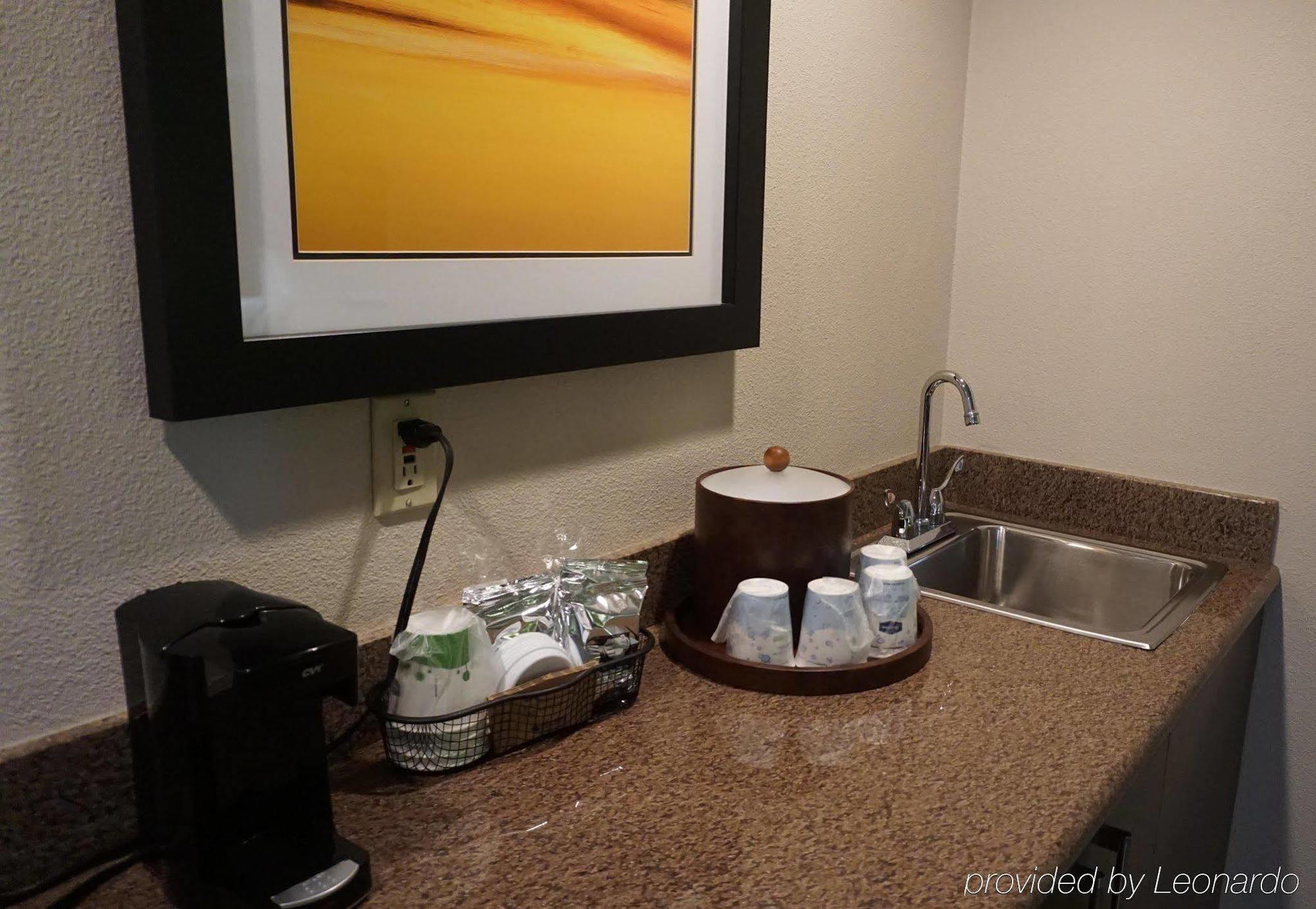 Hampton Inn Oakland-Hayward Eksteriør bilde